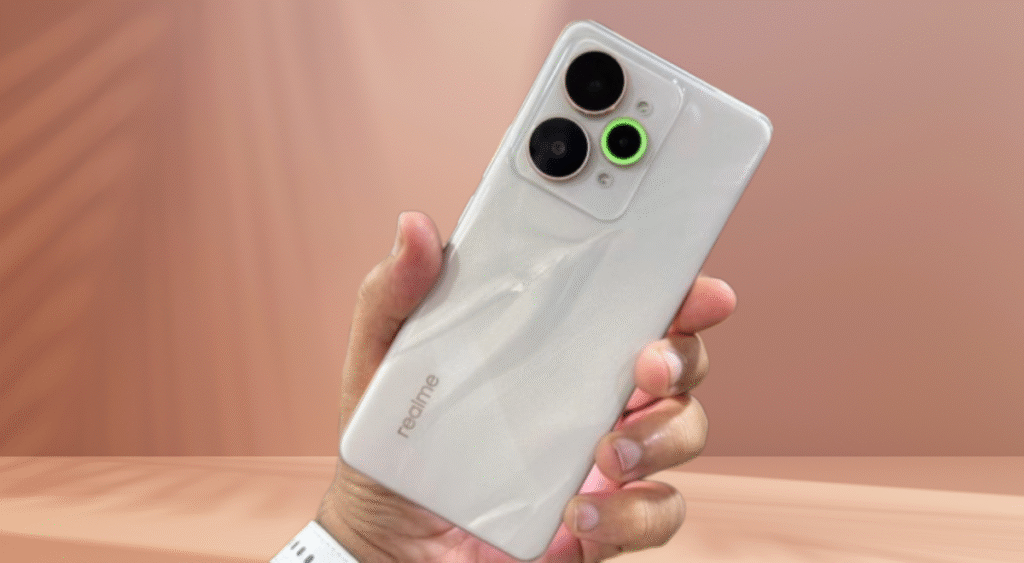 Realme Teases Smartphone With Massive Battery Offering 50 Hours of Video Playback 3 real me 50 hours battery phone