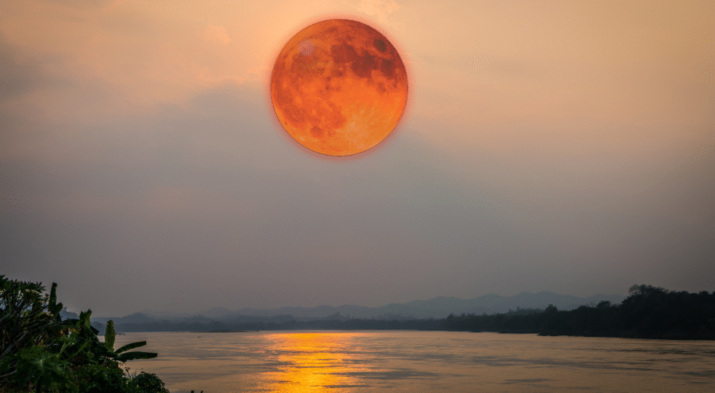 Total Lunar Eclipse 2025: Rare Blood Moon to Dazzle Skywatchers Across Asia and Europe 1 Total Lunar Eclipse 2025